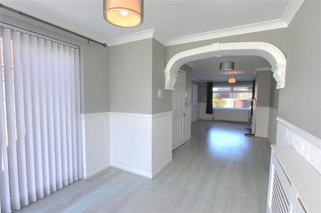 3 bed Semi-Detached for sale Image 6