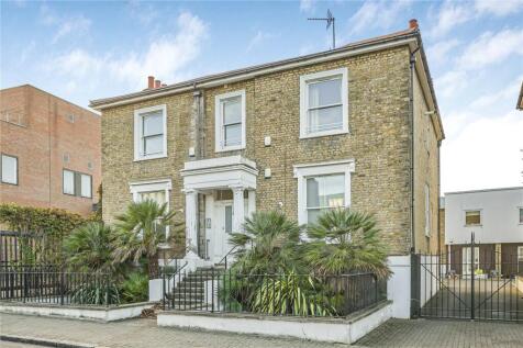 Balham Grove, London, SW12