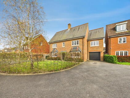 Cook Way, Broadbridge Heath