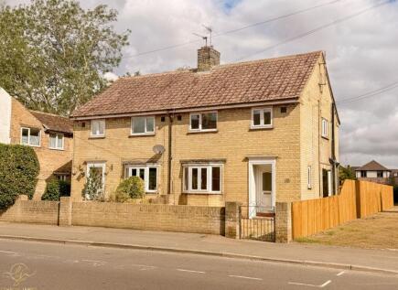 High Street, Somersham, PE28
