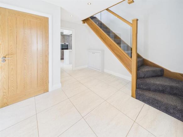 Light & Spacious Hallway