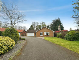 7, Walton Close, Leicester LE9 2DZ