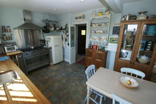 Kitchen/Breakfast Rm