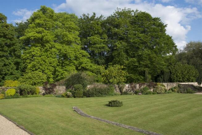 The Walled Garden-05