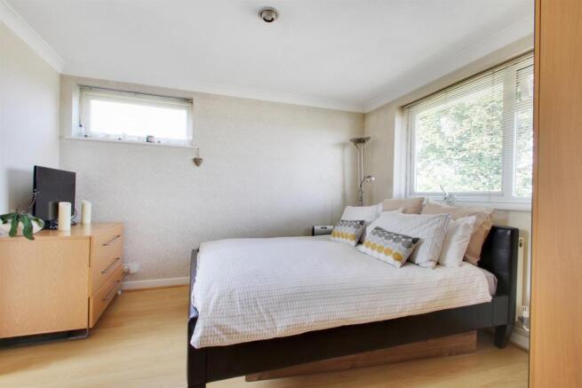 Master Bedroom 2.jpg