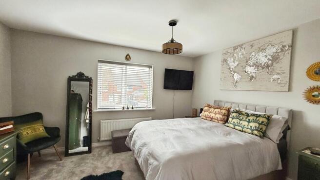 2 bed Town House for sale Image 6
