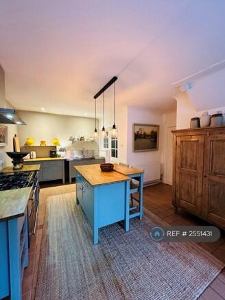 London Cottage Lympstone Kitchen