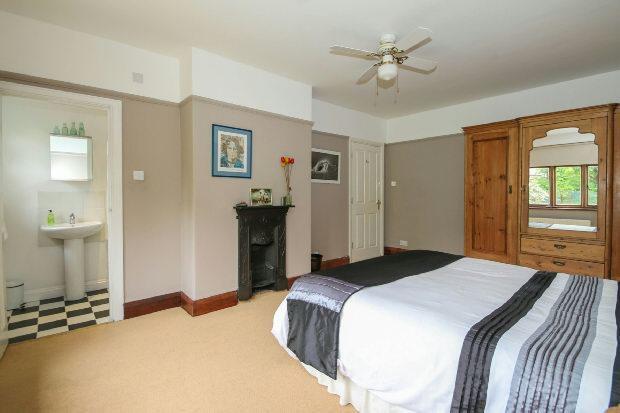 Bedroom 1 Aspect 2