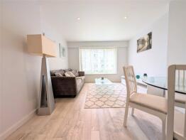 Flat 37, 11 Amelia House, Boulevard Drive, Colindale, London NW9 5JP