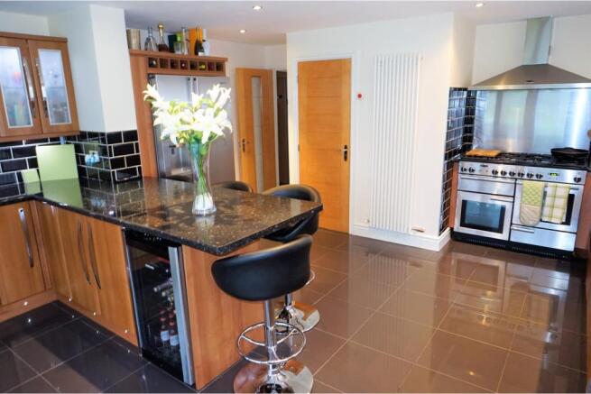 Kitchen / Breakfast