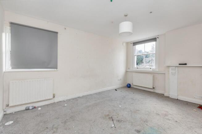 107 High Street, Witney, Oxfordshire, OX28 6HY