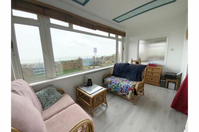 Sitting Room / Bed 3