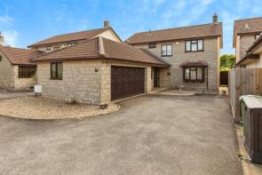 Hunters Lodge, North Road, Yate BS37 7LG