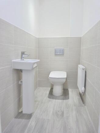 3 bed Semi-Detached to rent Image 6