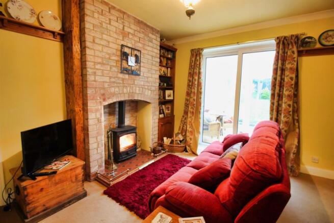 rear sitting room/di