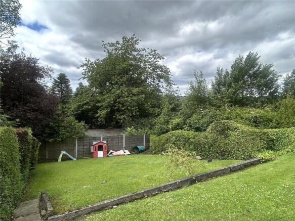 4 bed Terraced for sale Image 4