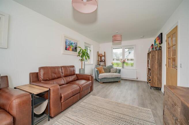 25 Harper Avenue Dundee-24.JPG