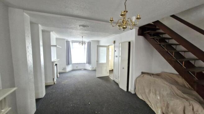 20260401_095634_resized