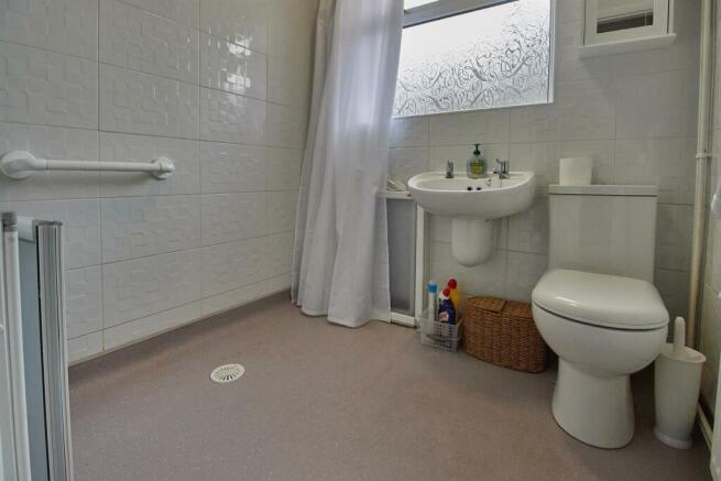 REFITTED WET ROOM