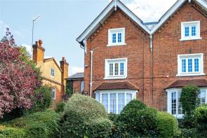 Flat 3, 26, London Road, Guildford GU1 2AF