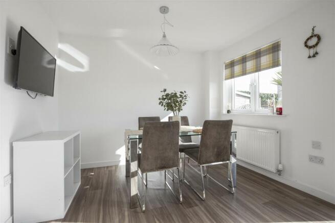 55 Hilton Road10.jpg