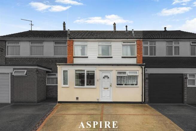 3-bed terraced on Lee Lotts, Southend-On-Sea, £350,000