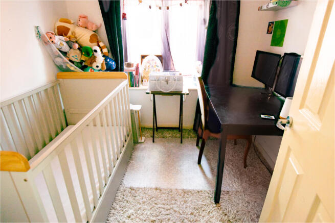 3 bed Semi-Detached for sale Image 10