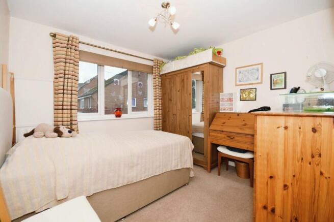 BEDROOM 2.jpg