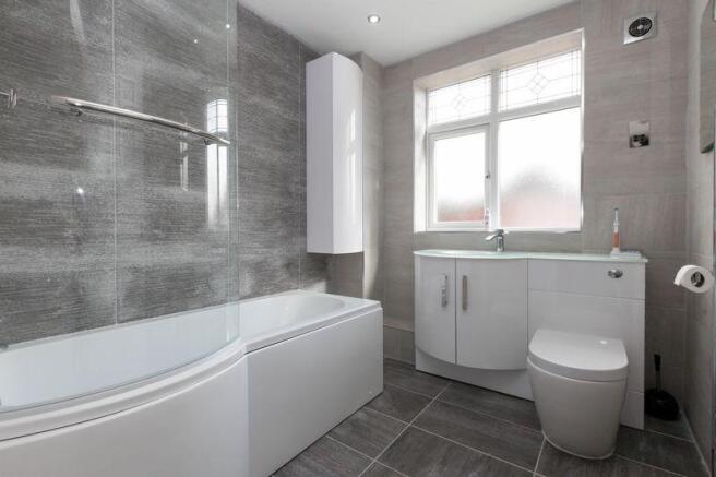 Master Ensuite