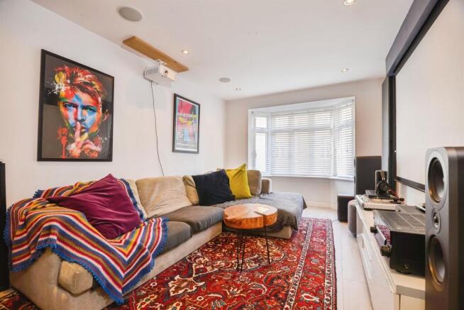 3 bed Detached for sale Image 4