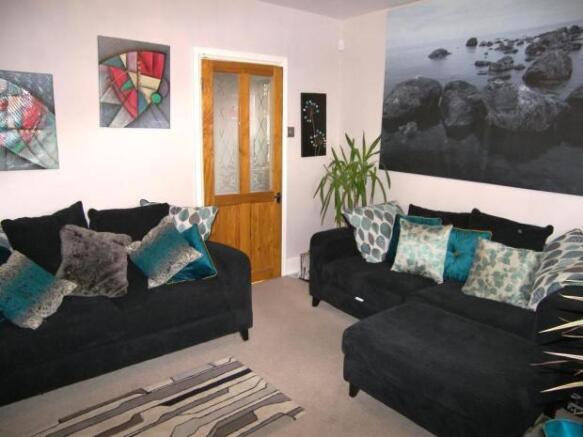 Lounge Shot 2