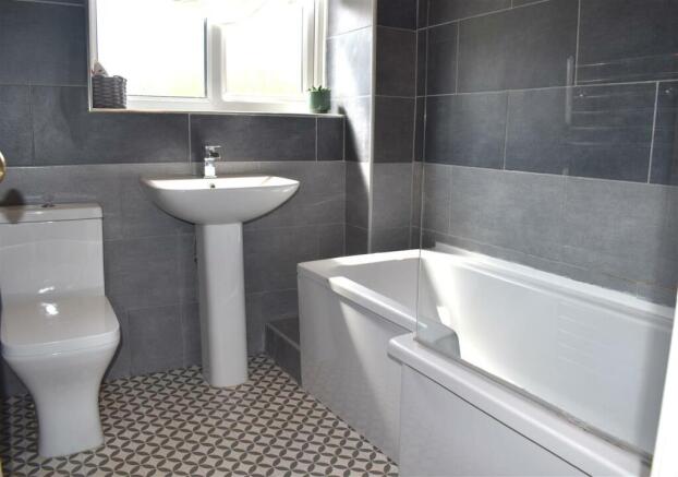 bathroom.JPG