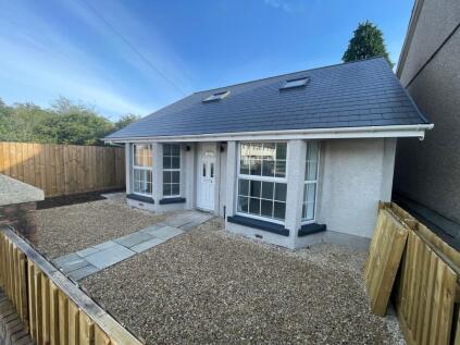Quarella Road, Bridgend, CF31