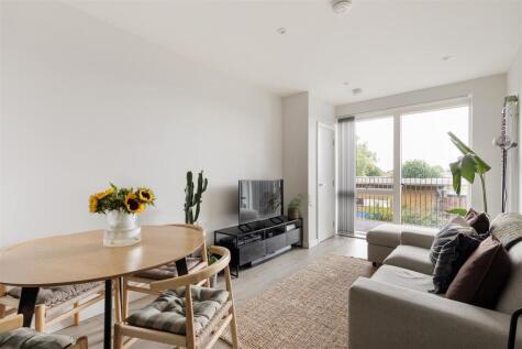 Mission Grove, Walthamstow