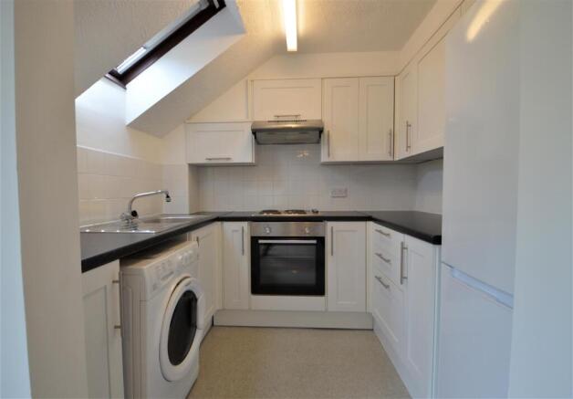 kitchen 2.jpg
