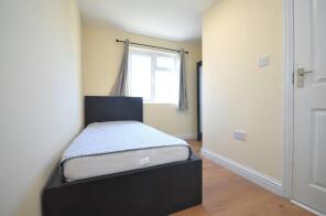 1, Spencer Road, London W3 6DN