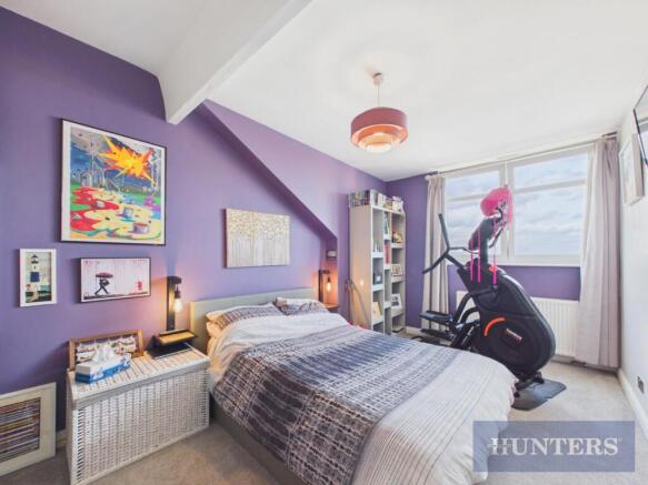 2 bed Flat for sale Image 9
