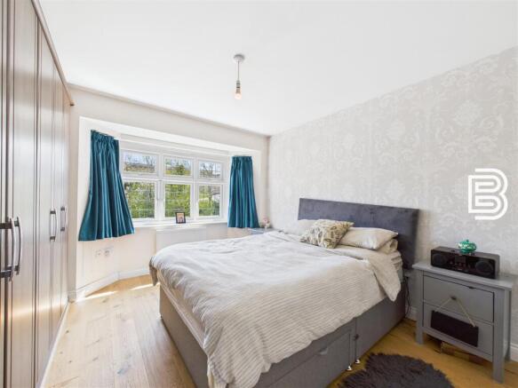 Bedroom 1 (1).jpg