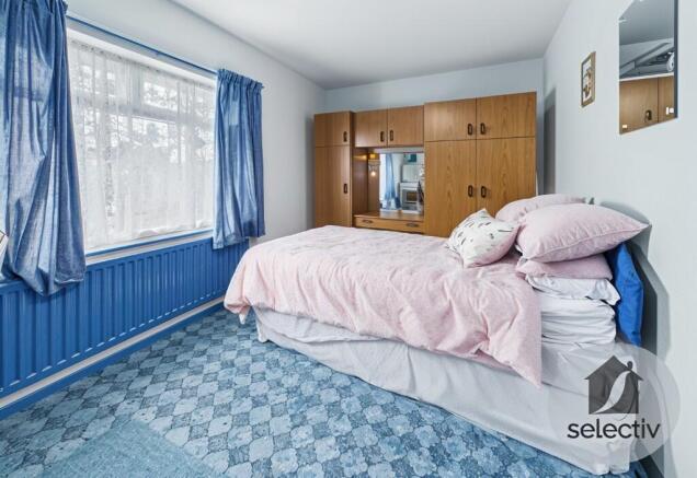 3 bed Semi-Detached for sale Image 8