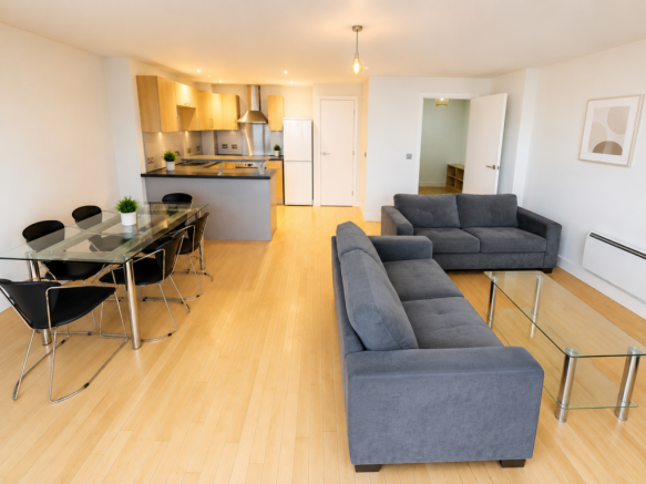 Lounge Kitchen