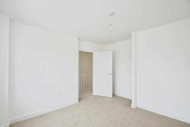 3 bed Detached for sale Image 10