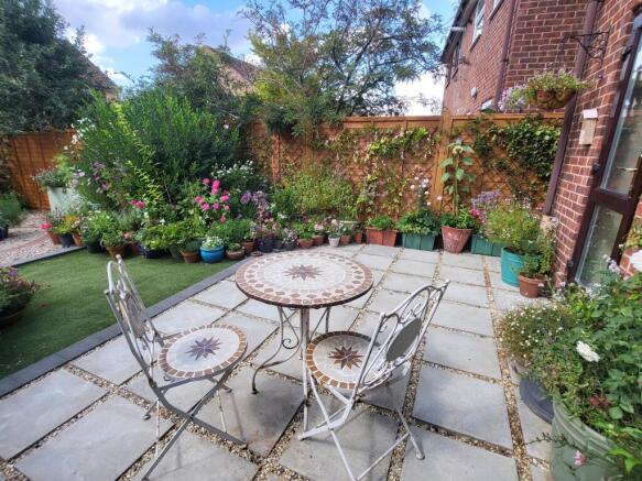 Photo 2
