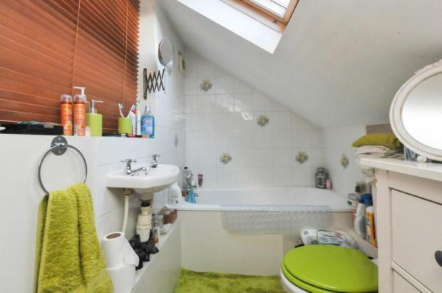 En Suite Bathroom