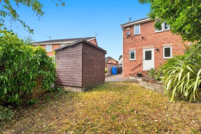 3 bed Semi-Detached for sale Image 4