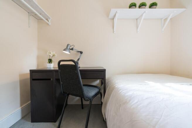 53 Purley Road - bedroom