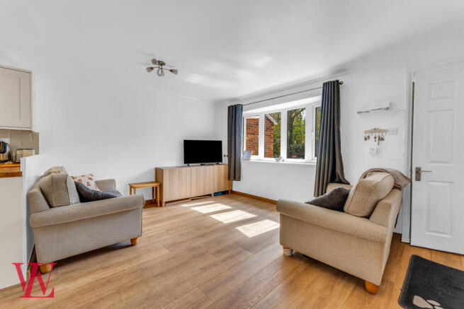 Wheat Croft, Bishop's Stortford, Hertfordshire photo 4