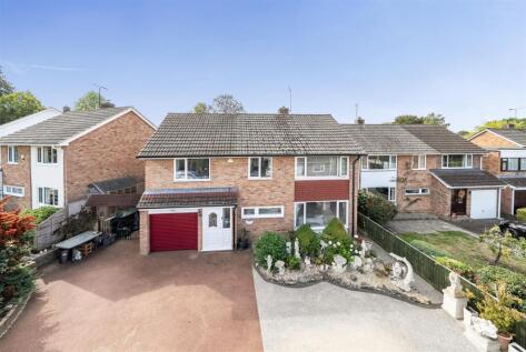 Parkfield Crescent, Taunton