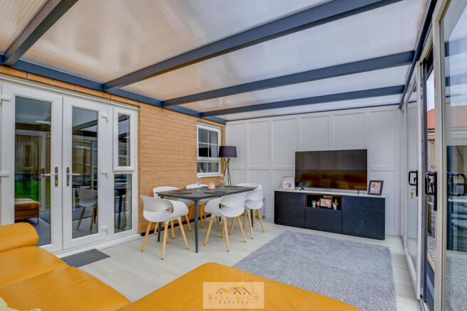 4 bed Detached for sale Image 7