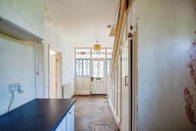 3 bed Semi-Detached for sale Image 9