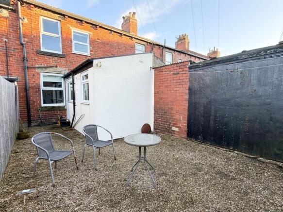 2 bed Terraced for sale Image 10